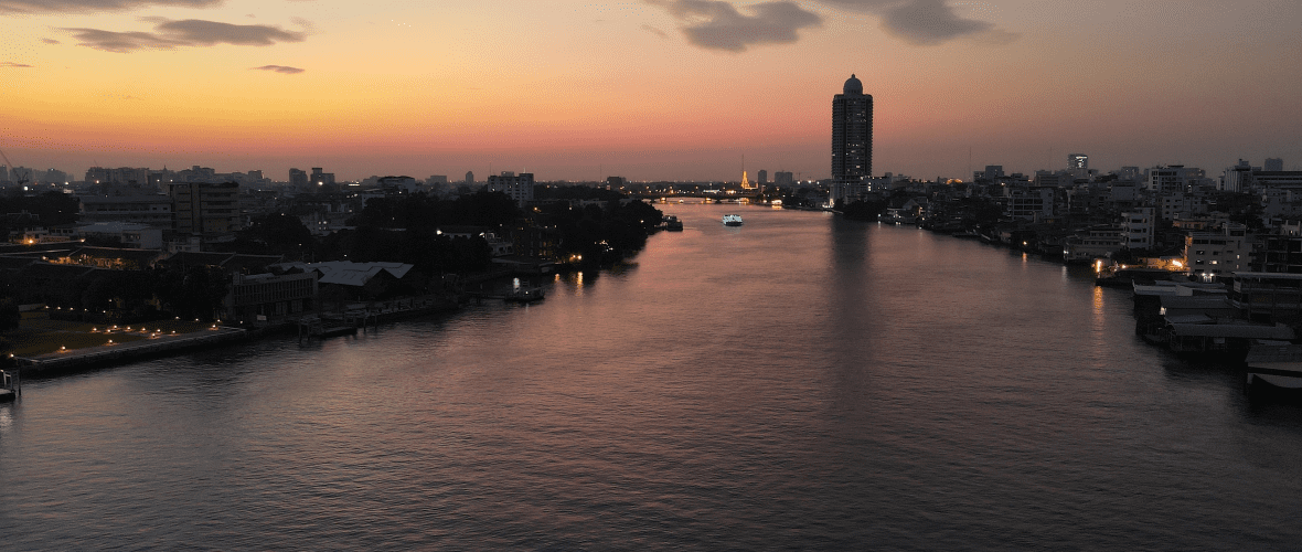 Drone shot of beautiful Chao Phraya River at Nonthaburi